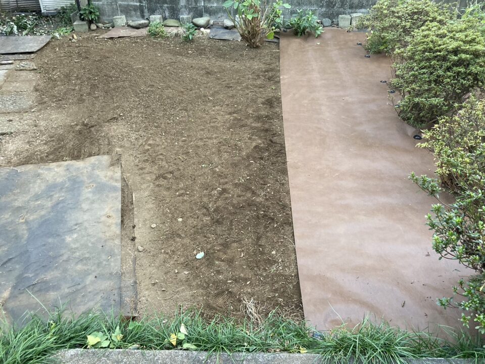 weed-control-sheets-before