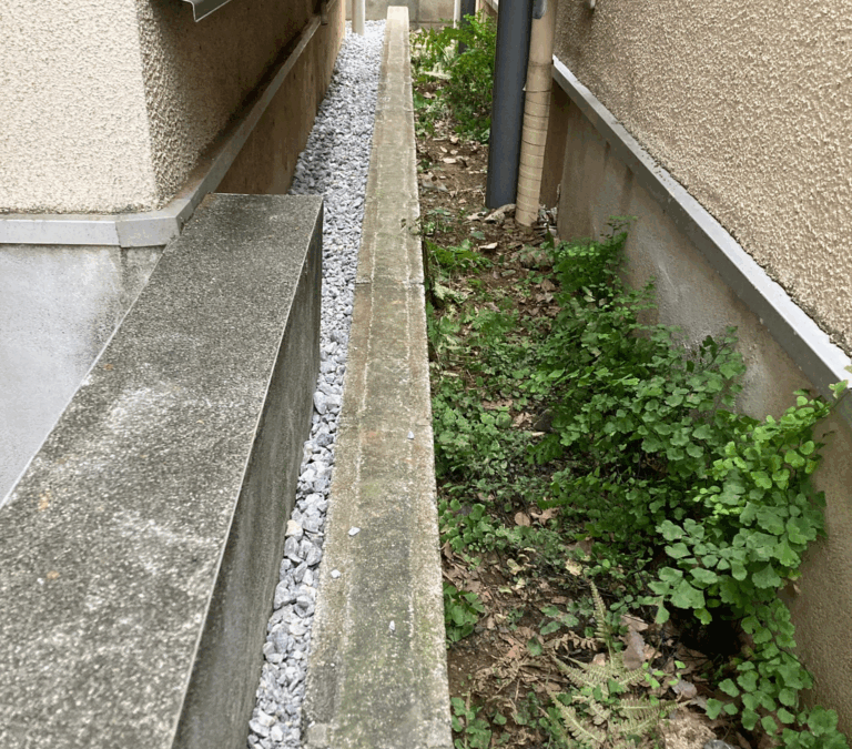都筑区の防草シート施工